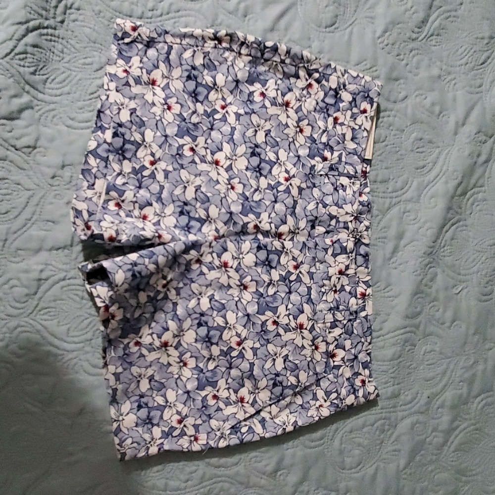 Gap Shorts
